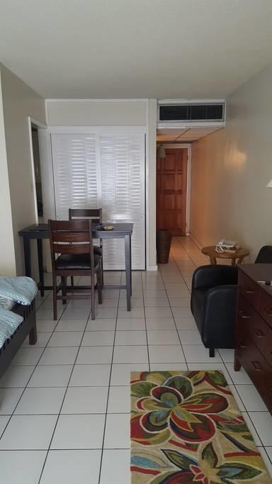 Deluxe Montego Bay Club Studio & Suites Esterno foto